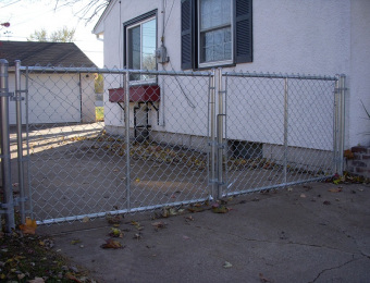 welded-double-gate-oversized